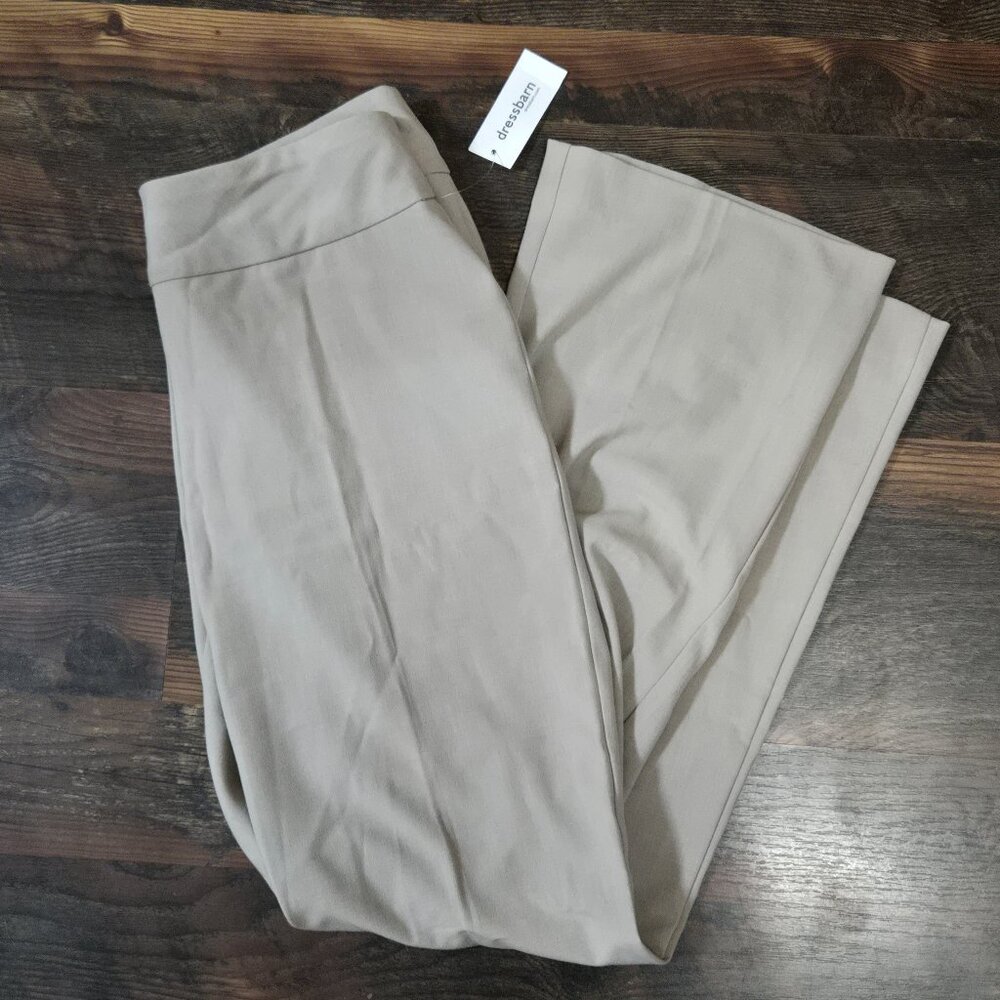 NWT Roz & Ali The Secret Agent Collection Khaki Pants Tummy Control Size 4